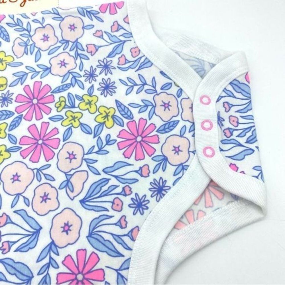 Cat & Jack Baby Floral Bodysuit Onsie New 3-6 Months - Picture 3 of 8